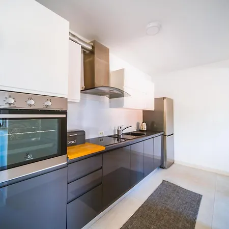 Teuta Lejlighed Zrnovo