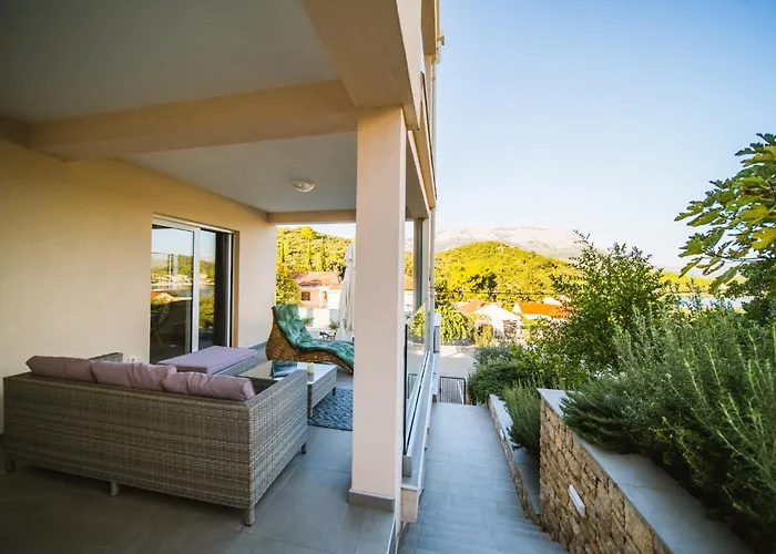 דירה Teuta Zrnovo