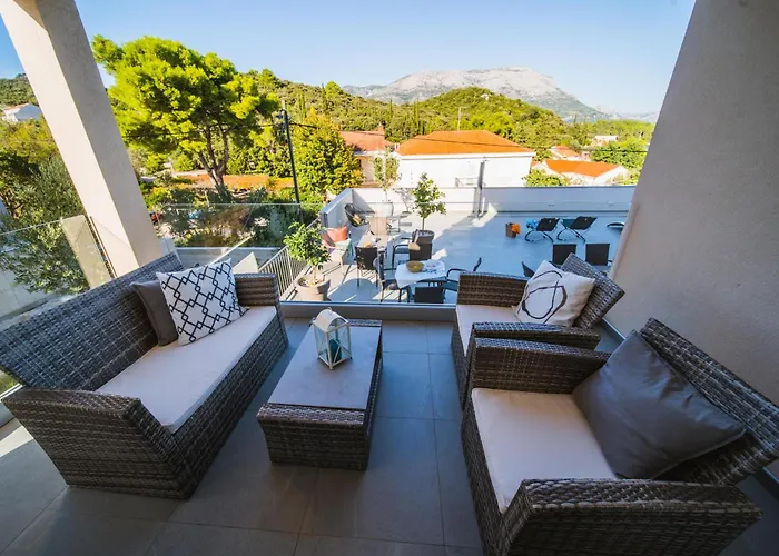 Teuta דירה Zrnovo